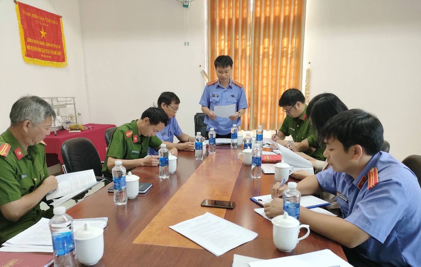 Viện KSND huyện Kbang trực tiếp kiểm sát việc tiếp nhận, giải quyết nguồn tin về tội phạm tại Cơ quan Cảnh sát điều tra Công an huyện Kbang